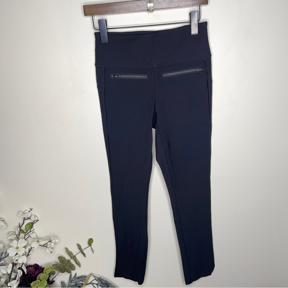 ATHLETA Stellar Crop Pants High Rise Black {JJ31} - Picture 2 of 6